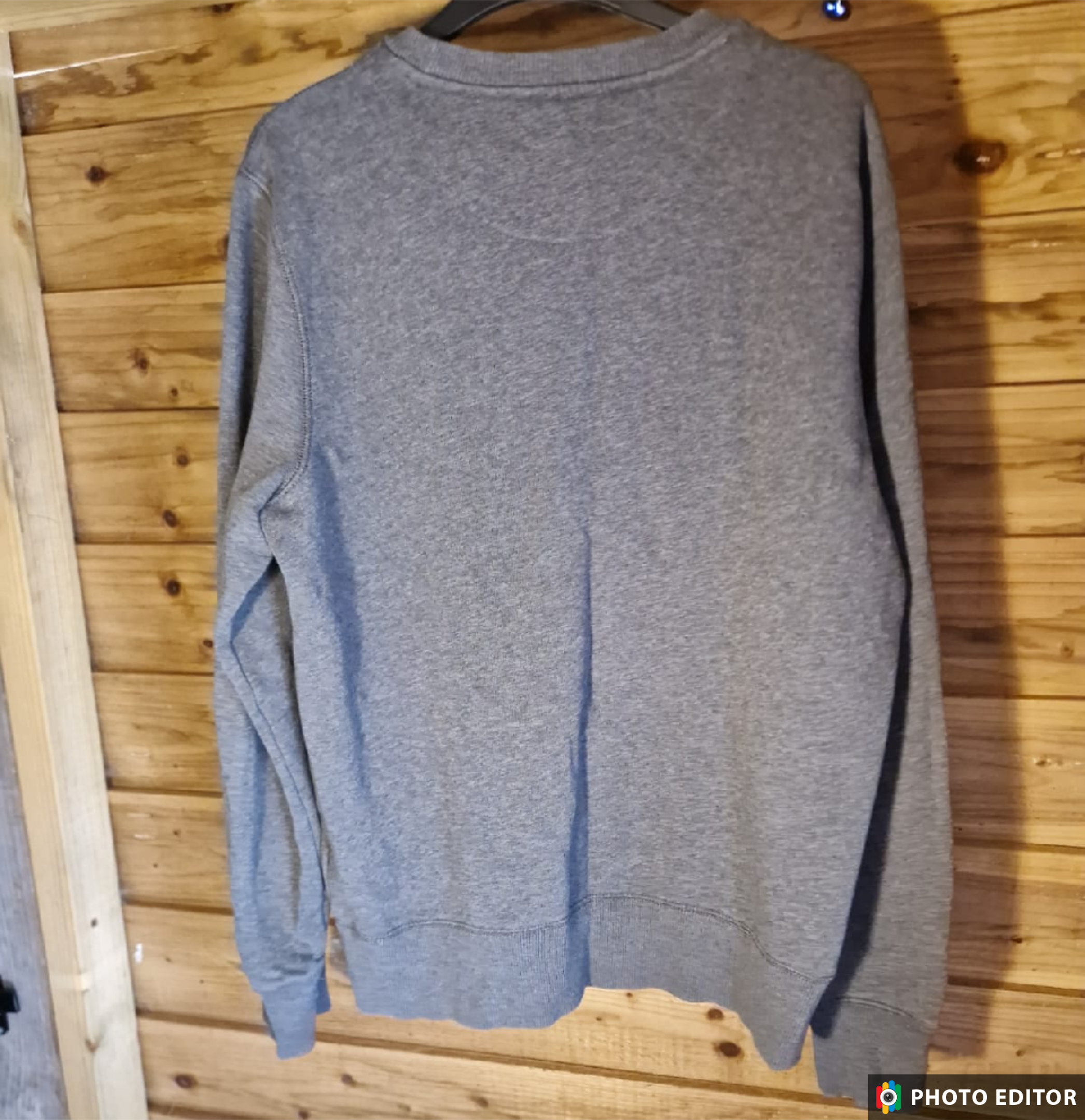 Grey Crewneck Nike Jumper.
